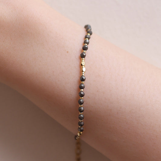 Grey Moonstone beaded bracelet-1